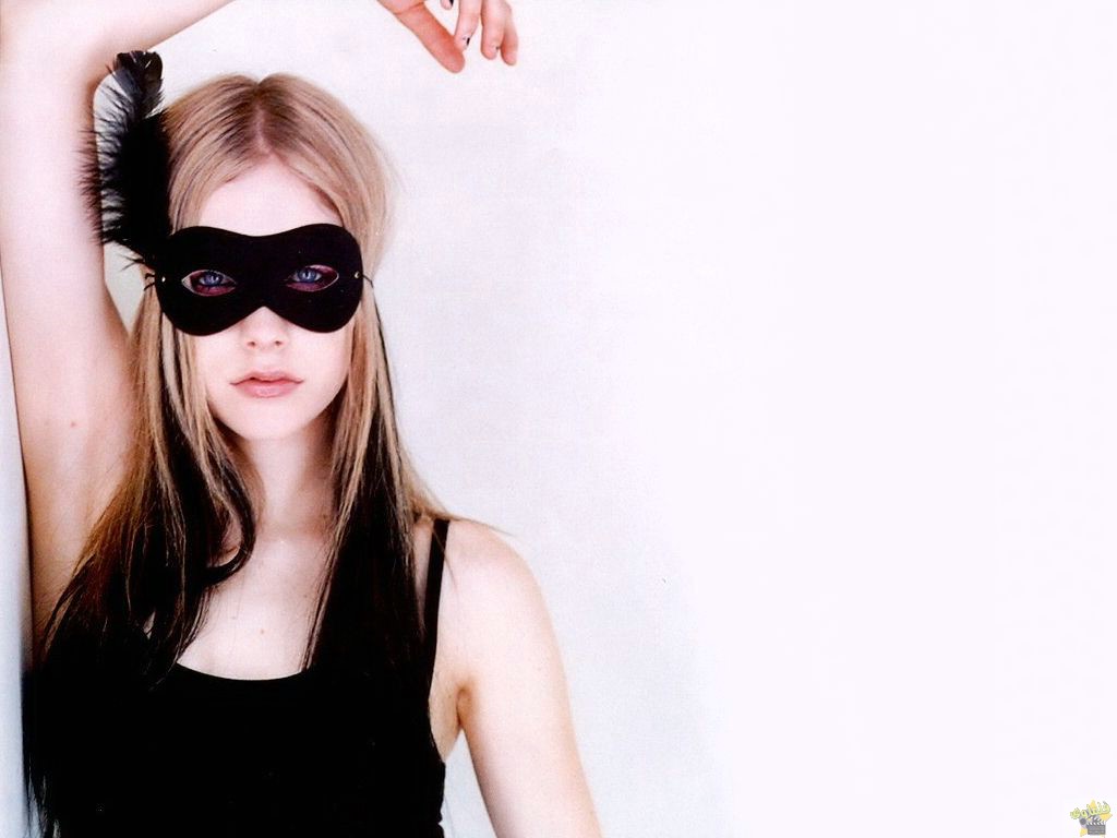 Avril-Lavigne-98