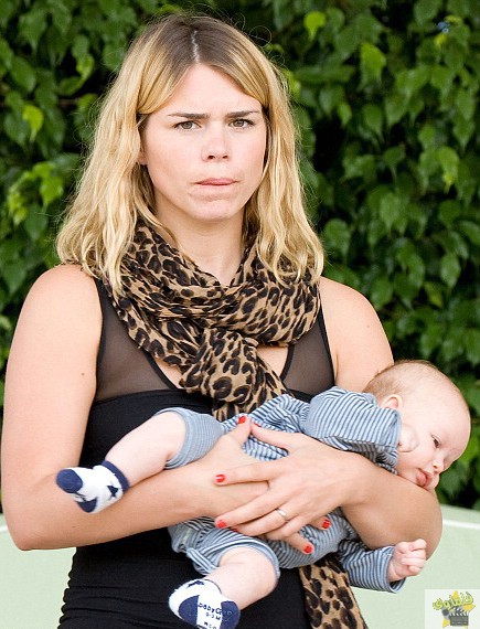 billie-piper-and-her-kid